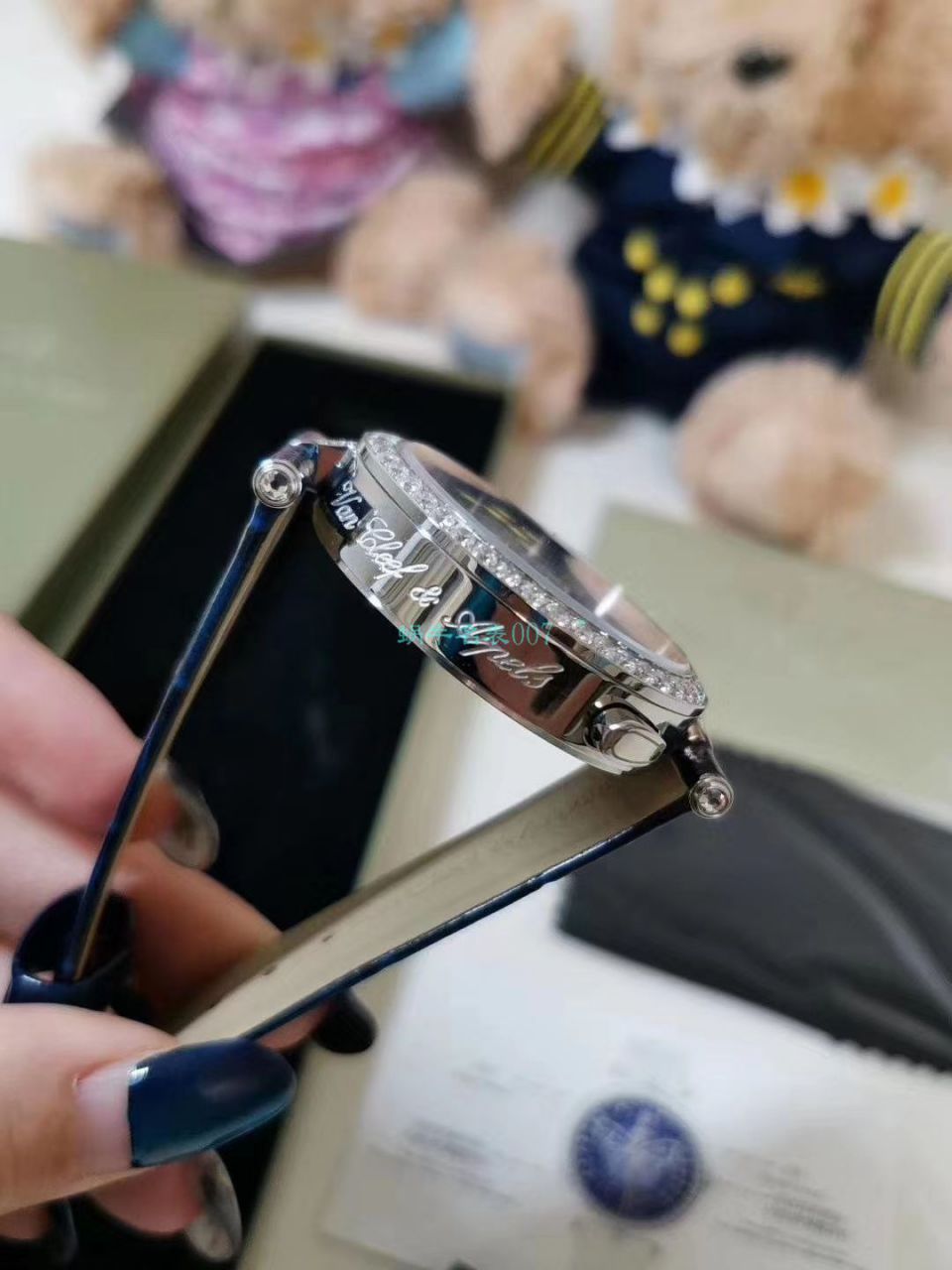 【5G厂Van Cleef & Arpels复刻高仿女表舞动天使】梵克雅宝诗意复杂功能系列VCARO4F200腕表 / VCA06