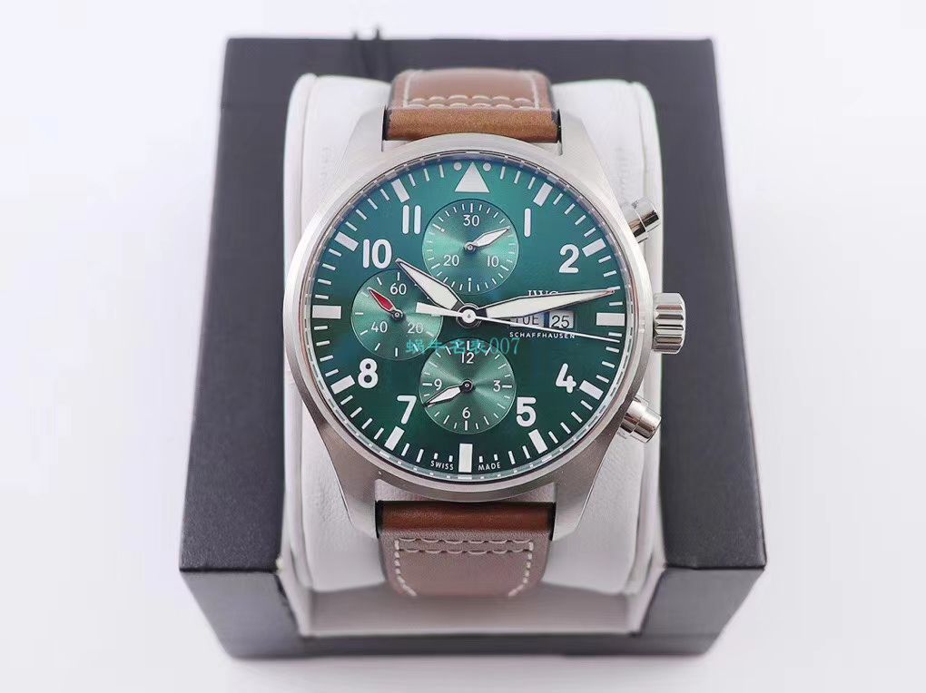 ZF厂复刻高仿手表万国飞行员IW377725，IW377726，IW377713腕表 / WG522