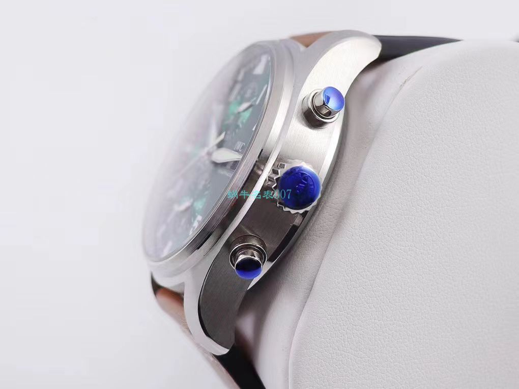 ZF厂复刻高仿手表万国飞行员IW377725，IW377726，IW377713腕表 / WG522