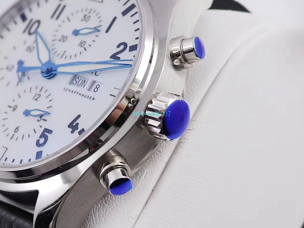 ZF厂复刻高仿手表万国飞行员IW377725，IW377726，IW377713腕表 / WG522