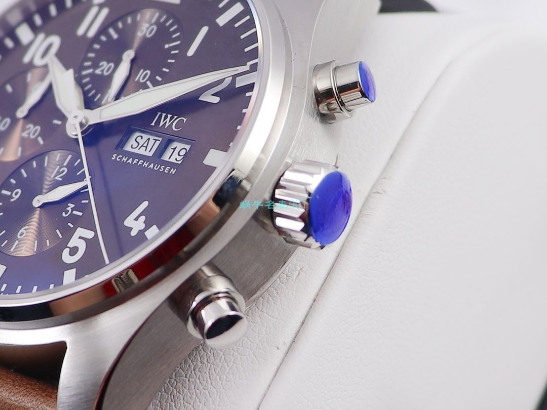 ZF厂复刻高仿手表万国飞行员IW377725，IW377726，IW377713腕表 / WG522