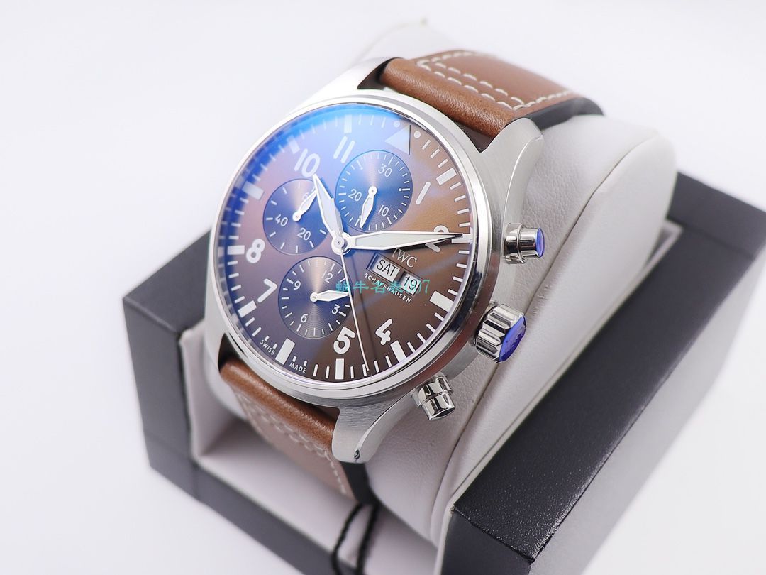 ZF厂复刻高仿手表万国飞行员IW377725，IW377726，IW377713腕表 / WG522