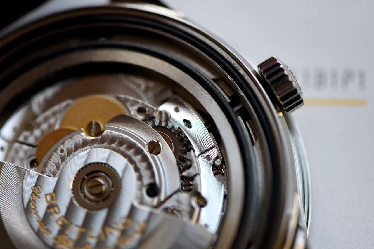 独家瑞士SW200机芯定制版百年灵航空计时41系列复刻高仿U17326211M1P2腕表 / BL158