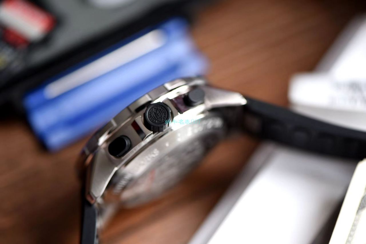 V6厂顶级复刻高仿手表万国海洋时计鲨鱼特别限量版IW379506腕表 / WG523