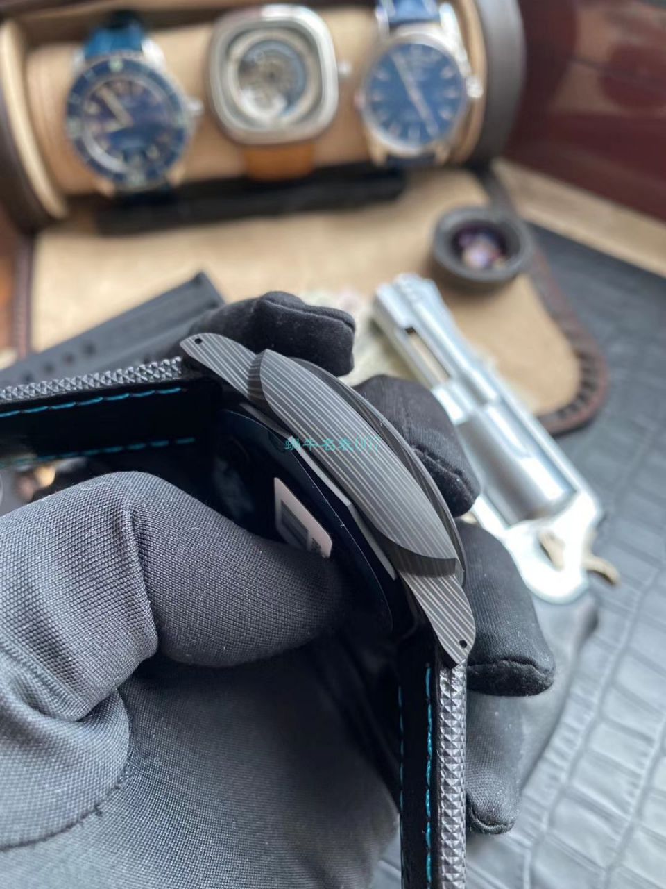 VS厂顶级复刻高仿手表沛纳海LUMINOR庐米诺碳纤维PAM01661腕表 / VSPAM01616