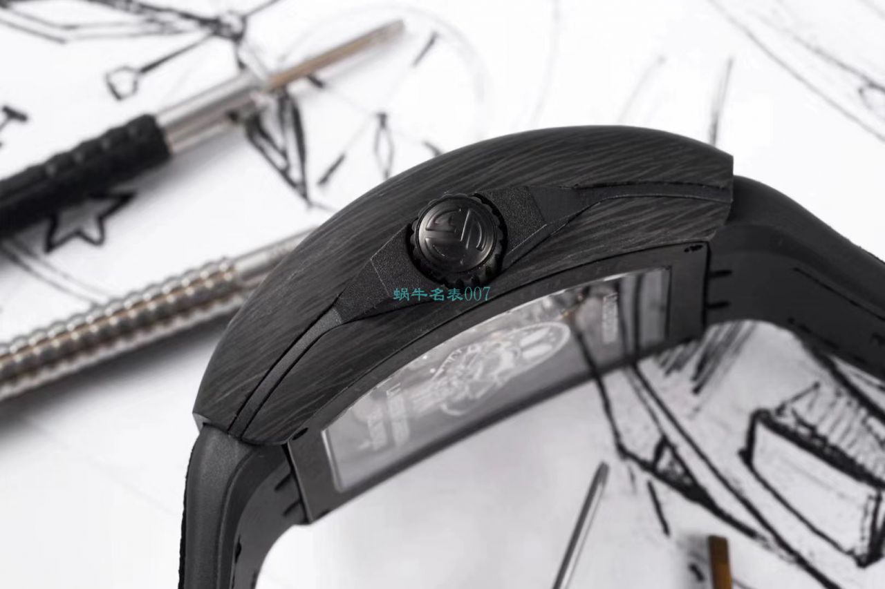 TW厂推出复刻高仿法穆兰碳纤维WPHH 2020 Vanguard™ Racing镂空系列腕表 / FL070