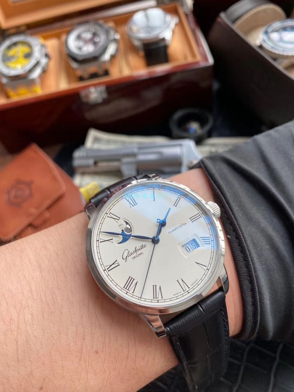 视频评测V9厂复刻高仿手表格拉苏蒂原创议员100-04-32-12-50大日历 / GLA062