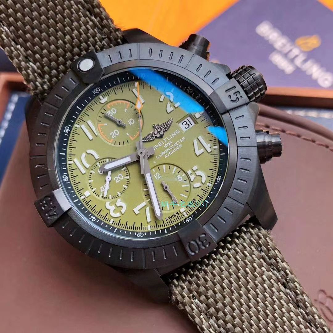 原单真瑞士ETA7750百年灵复仇者夜间任务计时腕表45系列V13317101L1X1腕表 / BL169