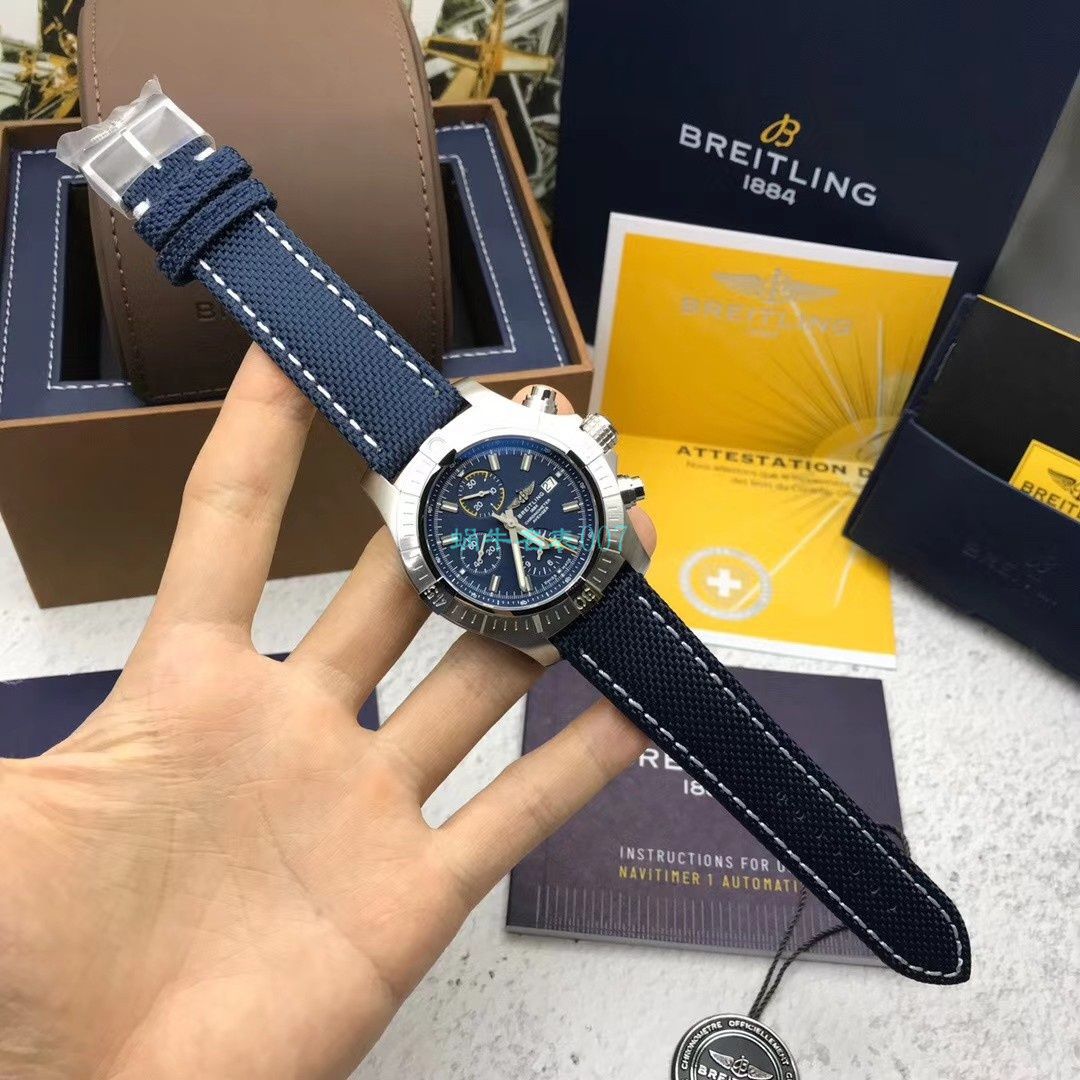 百年灵原单瑞士7750复仇者系列A13317101C1X2腕表 / BL177