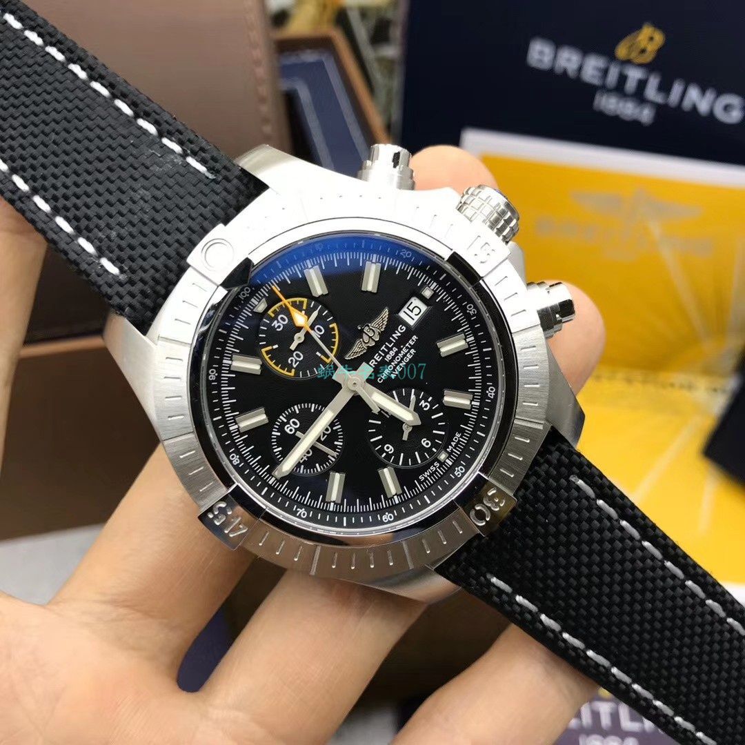 百年灵原单瑞士7750复仇者45计时系列A13317101B1X2腕表 / BL179