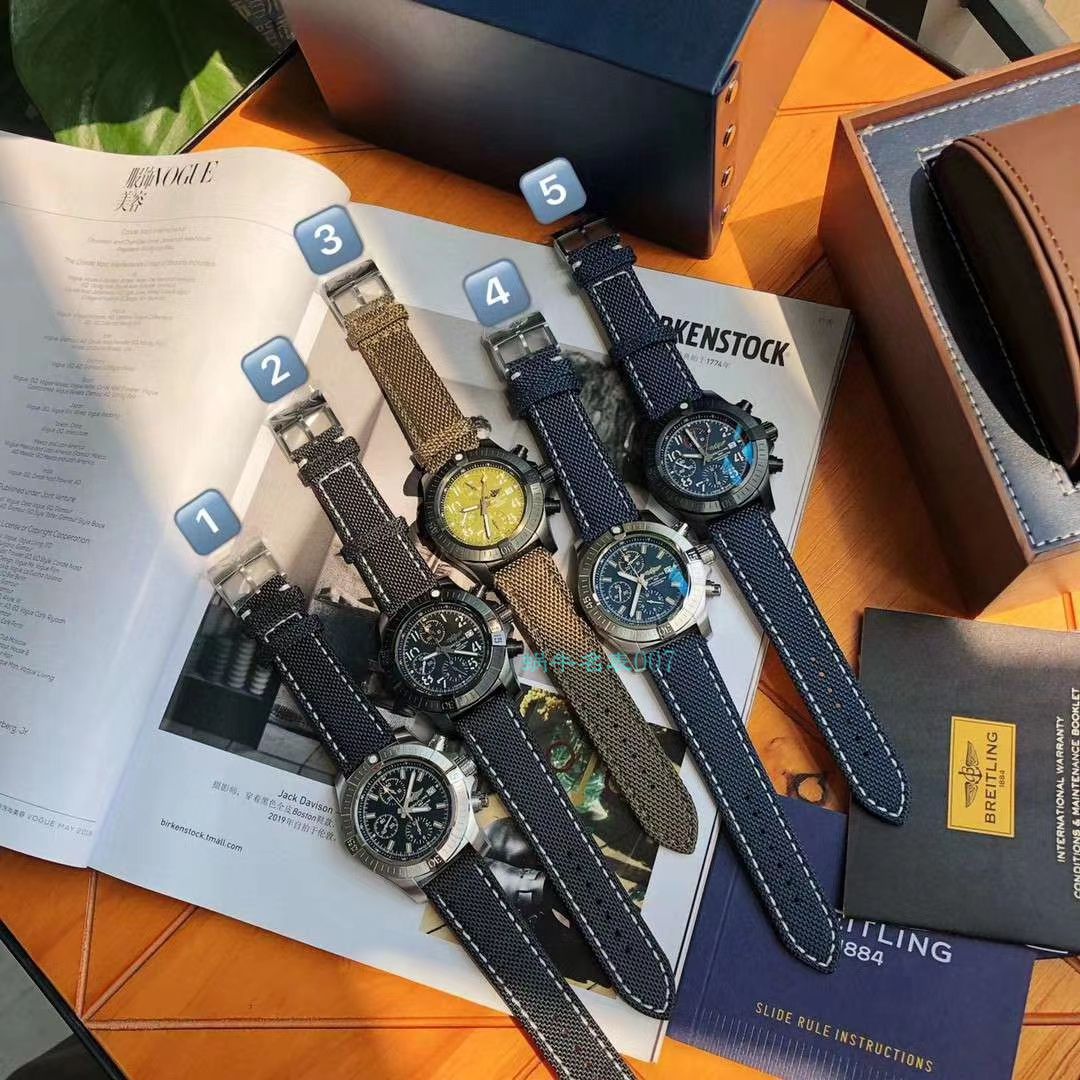 百年灵原单瑞士7750复仇者45计时系列A13317101B1X2腕表 / BL179