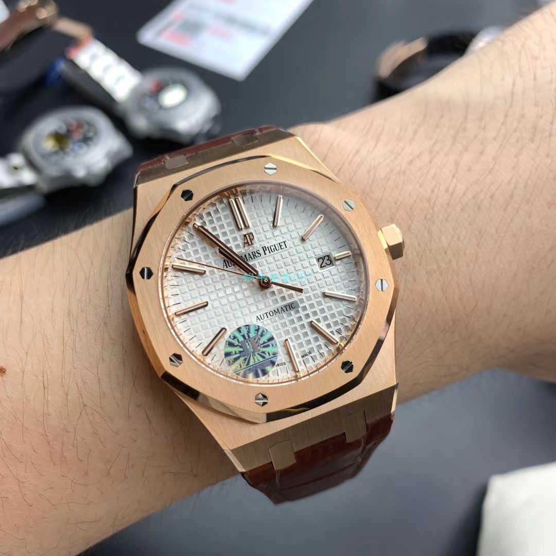 视频评测JF厂复刻AP爱彼皇家橡树高仿15400OR.OO.1220OR.02腕表 / AP191