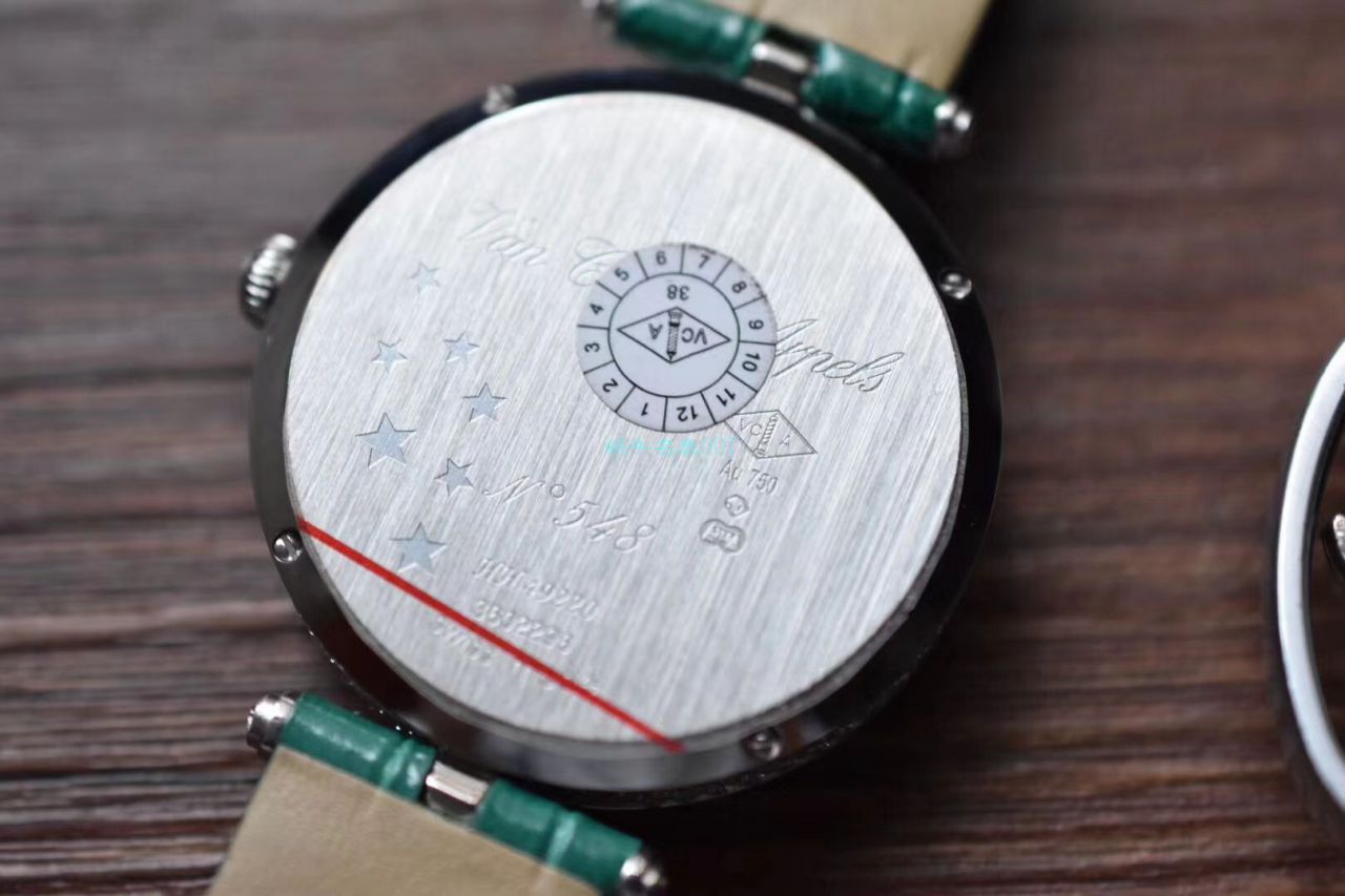 梵克雅宝顶级复刻高仿女装诗意复杂功能系列VCARN25800腕表 / VCA09