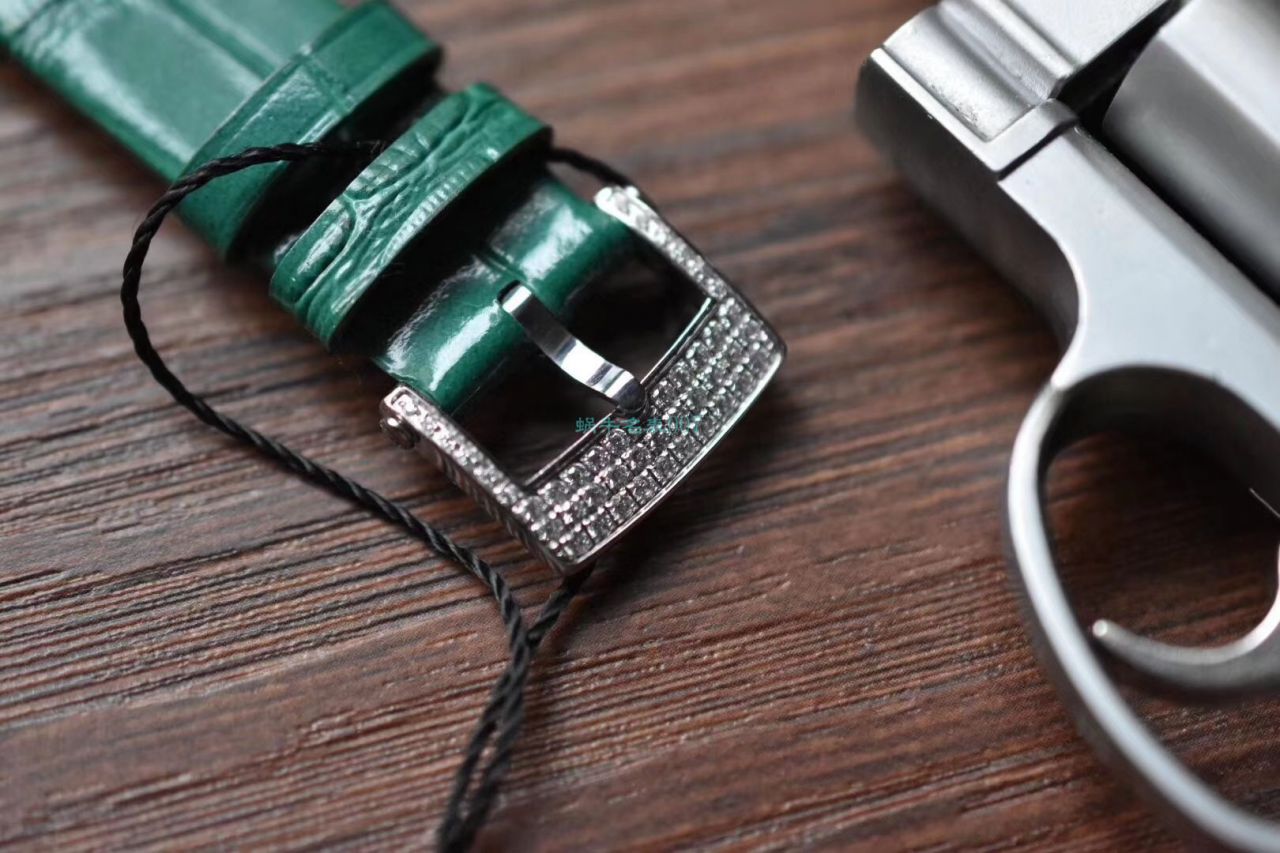 梵克雅宝顶级复刻高仿女装诗意复杂功能系列VCARN25800腕表 / VCA09