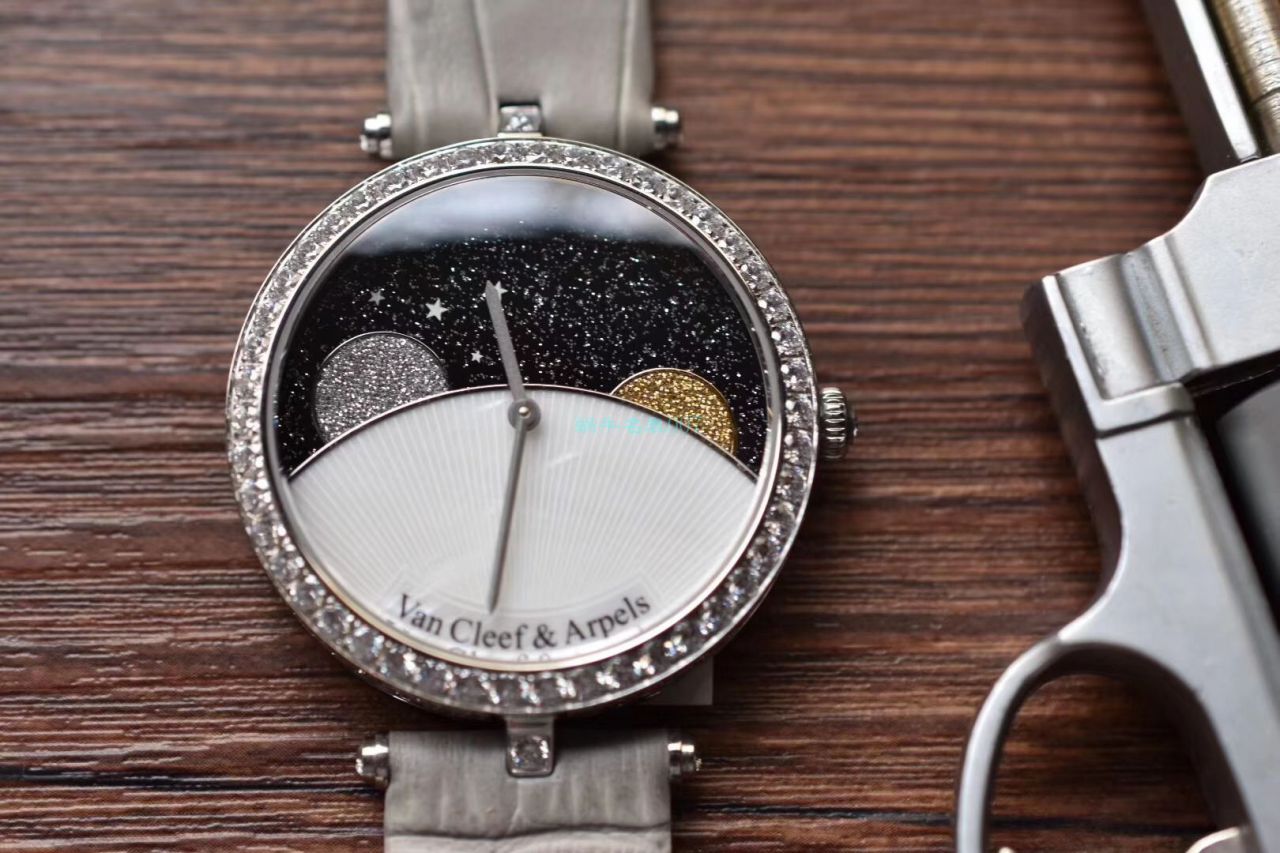 梵克雅宝顶级复刻高仿女装诗意复杂功能系列VCARN25800腕表 / VCA09