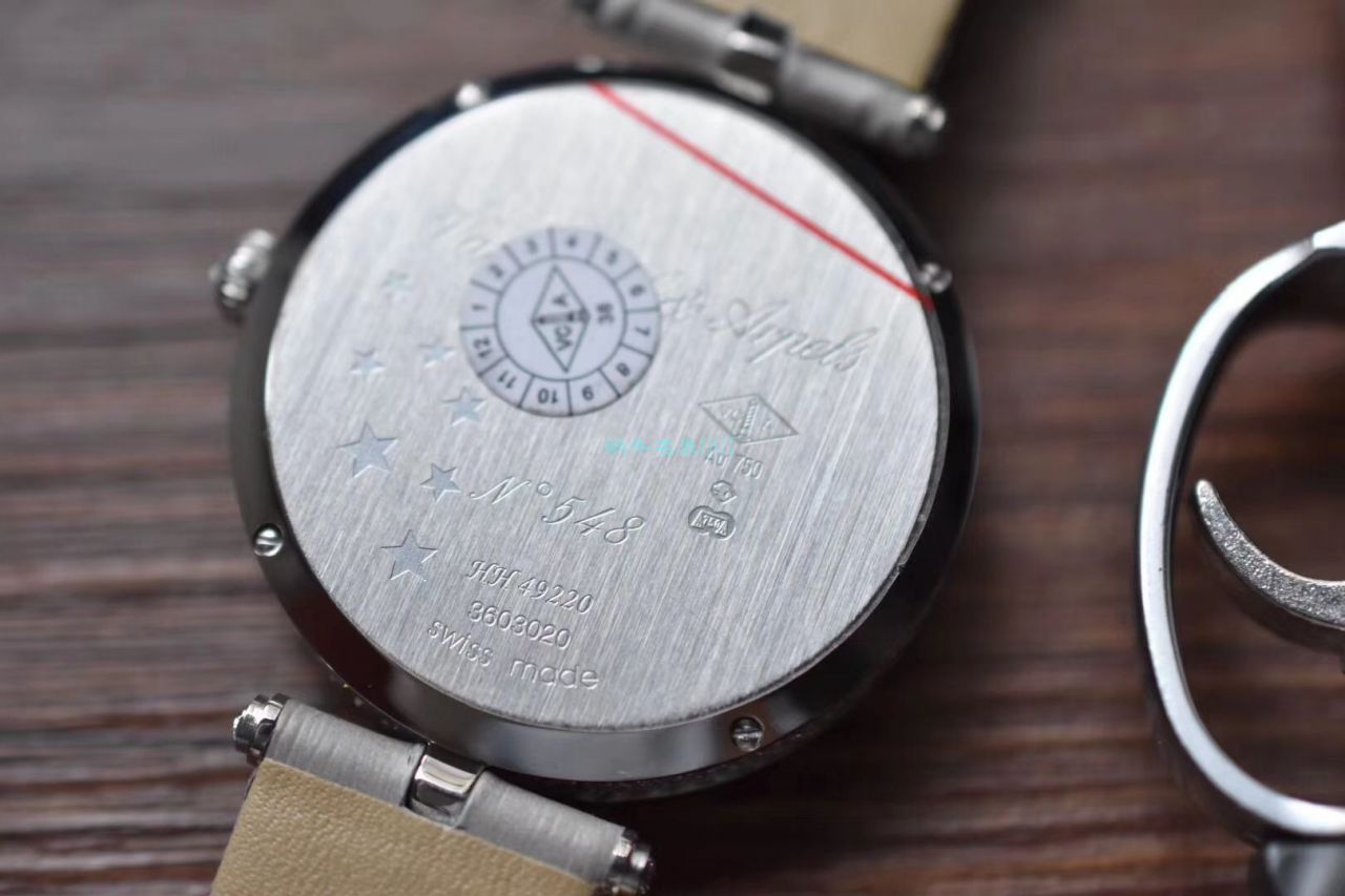 梵克雅宝顶级复刻高仿女装诗意复杂功能系列VCARN25800腕表 / VCA09