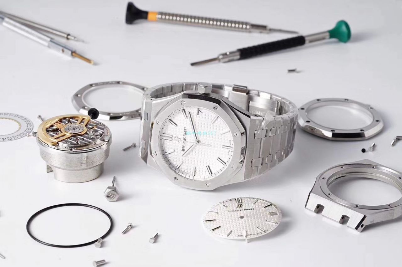 ZF厂AP爱彼复刻手表皇家橡树高仿15500ST.OO.1220ST.04腕表 / AP198