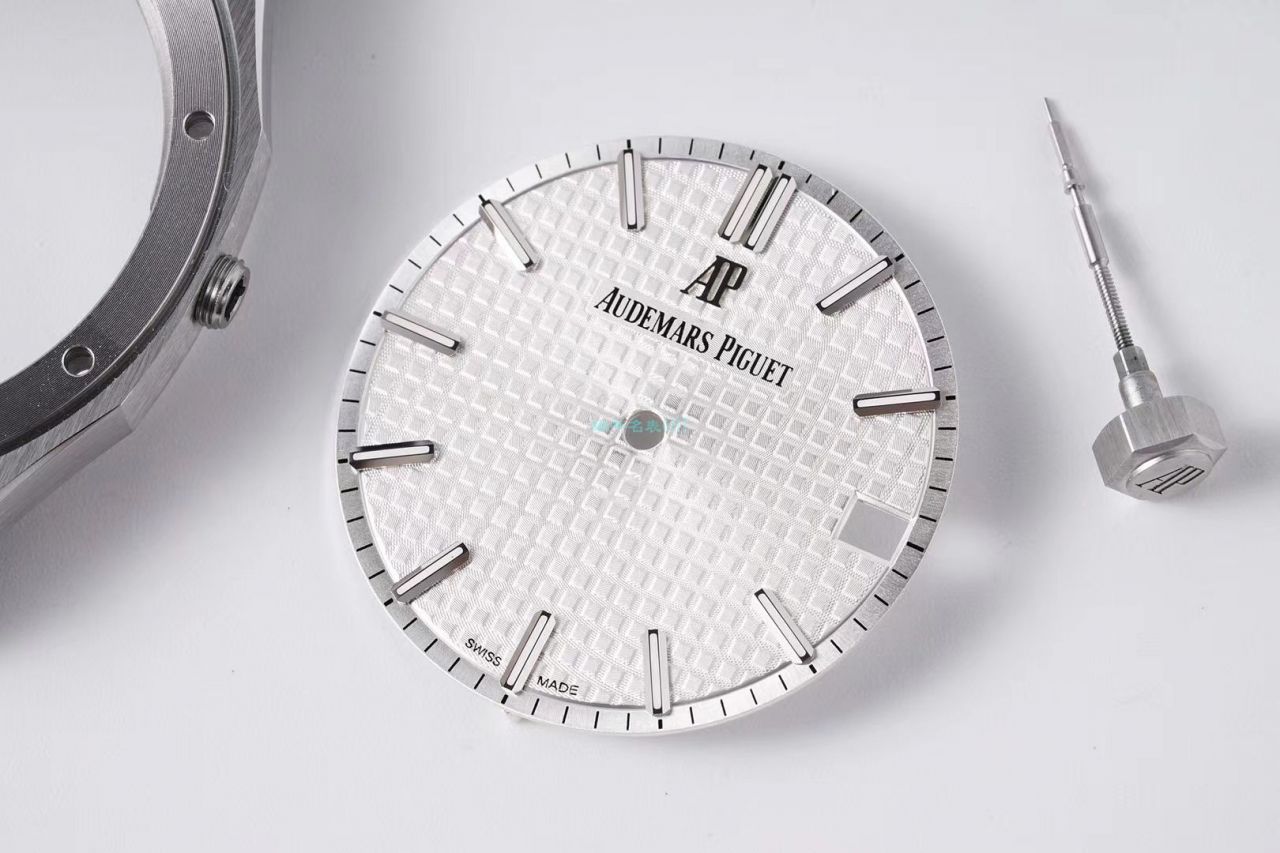 ZF厂AP爱彼复刻手表皇家橡树高仿15500ST.OO.1220ST.04腕表 / AP198