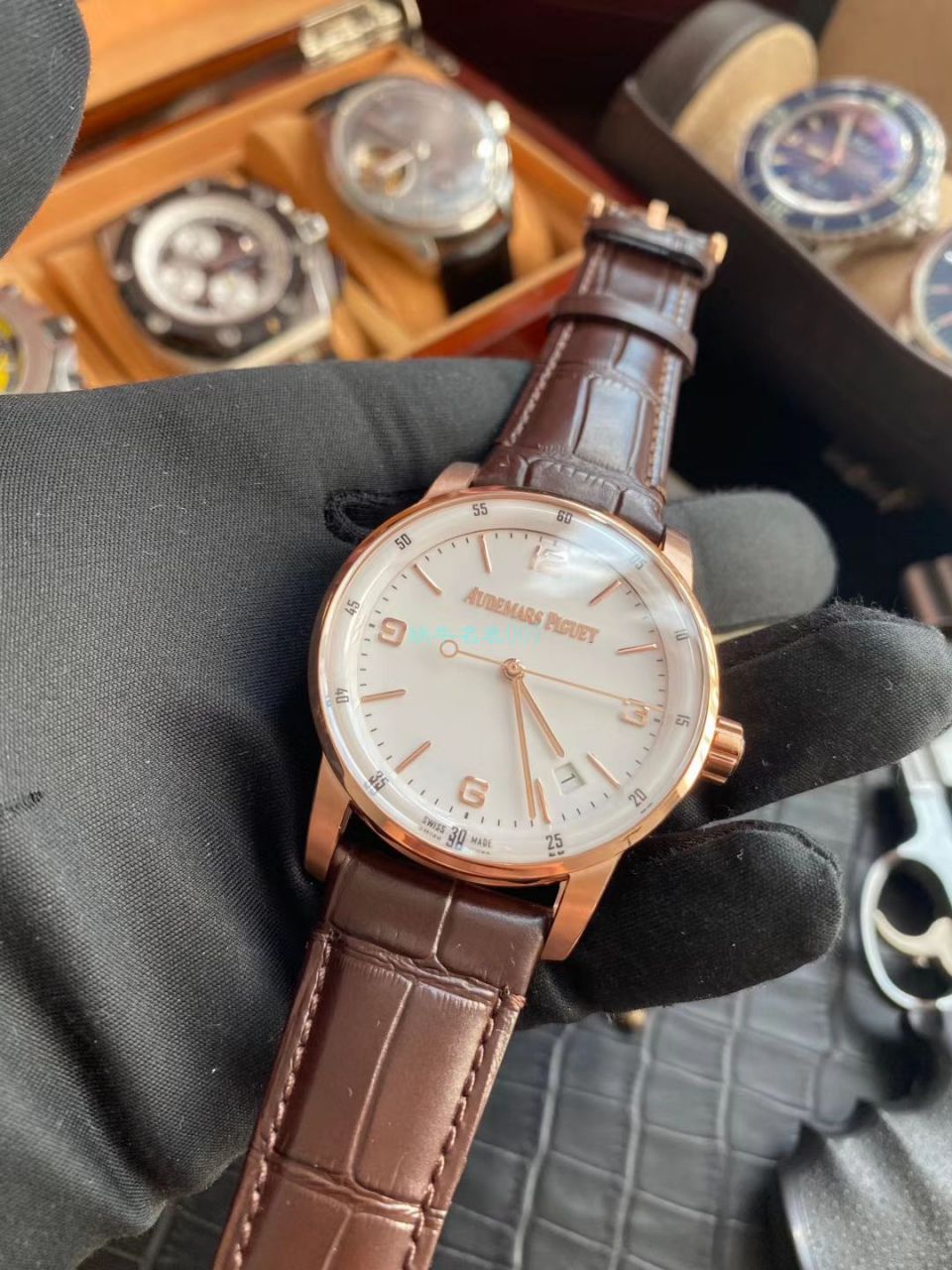 TNK厂爱彼精仿手表CODE 11.59系列高仿15210OR.OO.A099CR.01腕表 / AP201