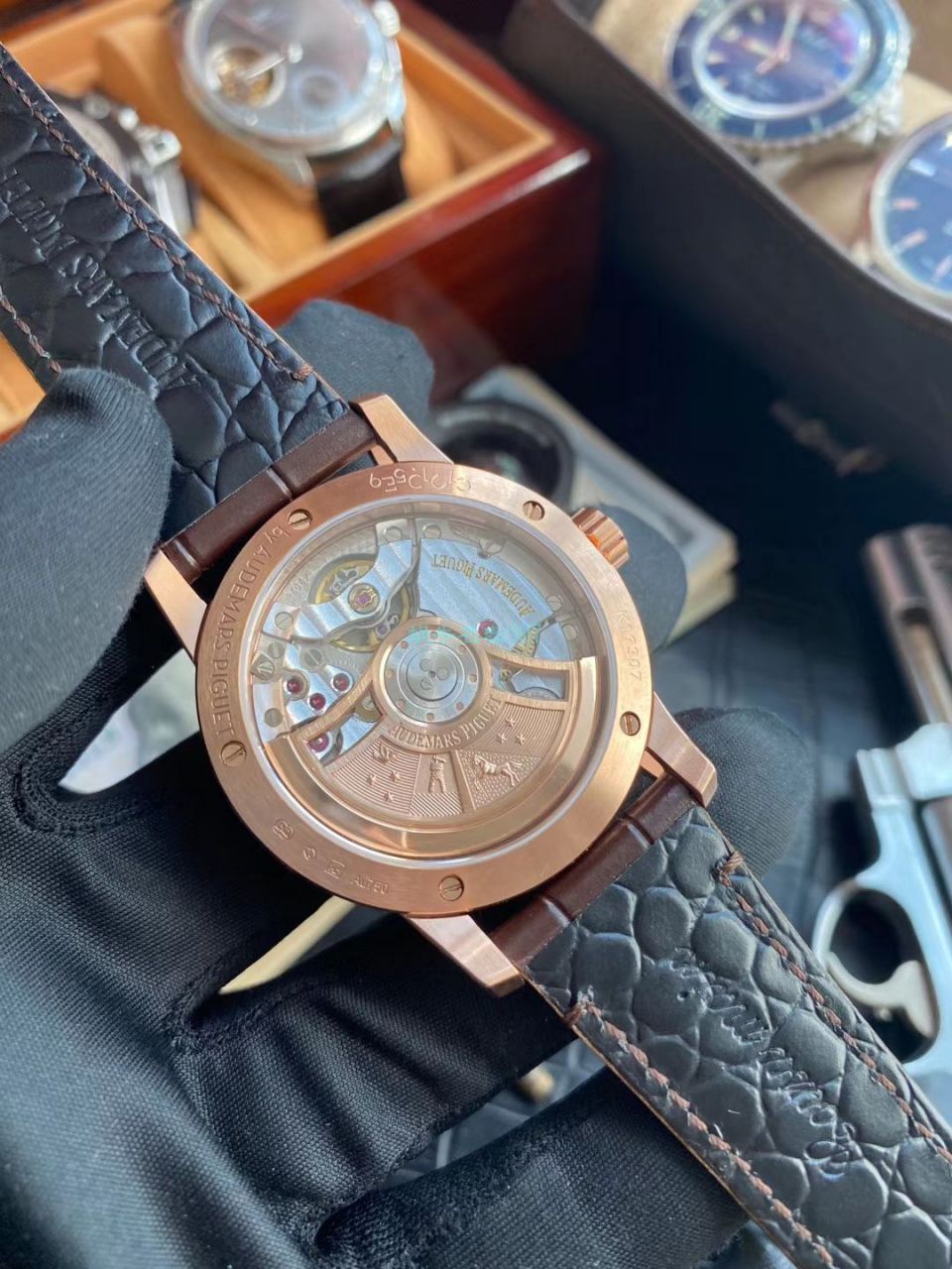 TNK厂爱彼精仿手表CODE 11.59系列高仿15210OR.OO.A099CR.01腕表 / AP201