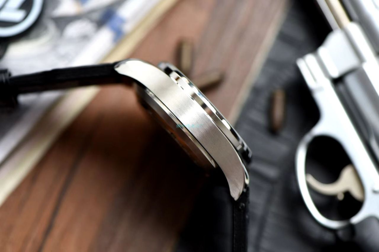 ZF厂复刻手表万国高仿150周年特别版IW377725腕表 / WG535