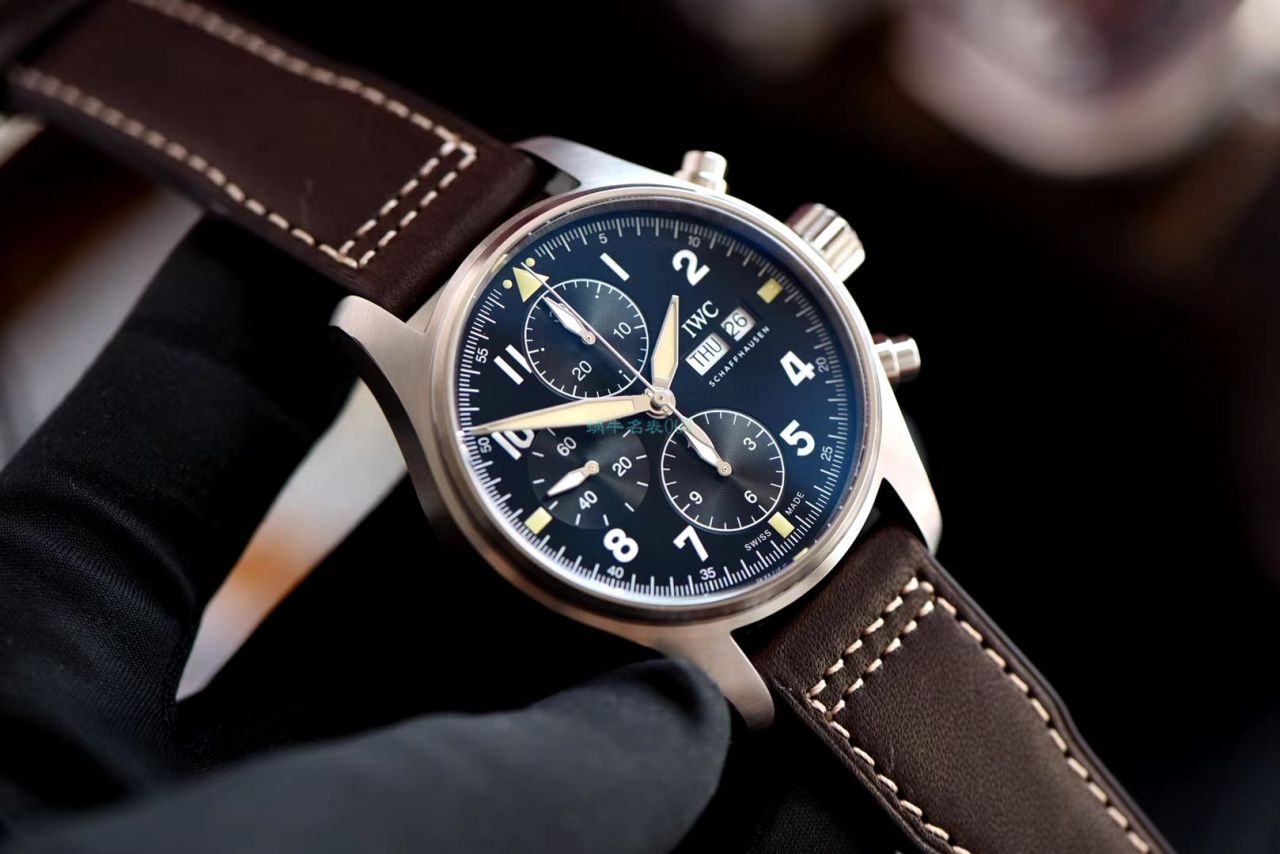 ZF厂复刻高仿手表万国飞行员系列IW387903腕表 / WG536