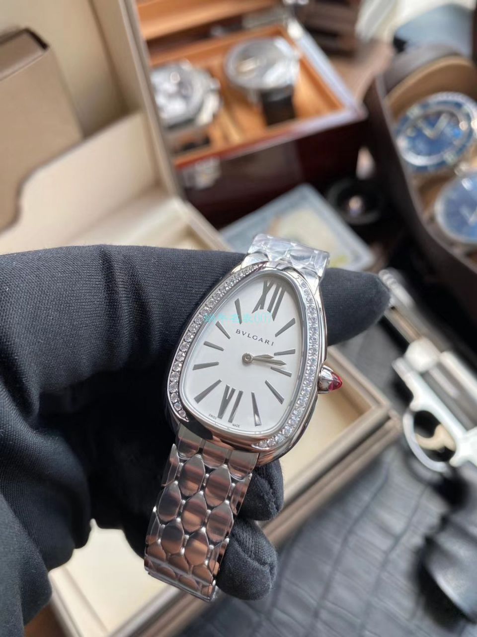 BV厂宝格丽蛇形精高仿手表SERPENTI系列103361腕表 / BG039