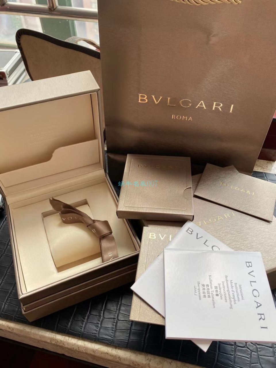 BV厂宝格丽蛇形精高仿手表SERPENTI系列103361腕表 / BG039