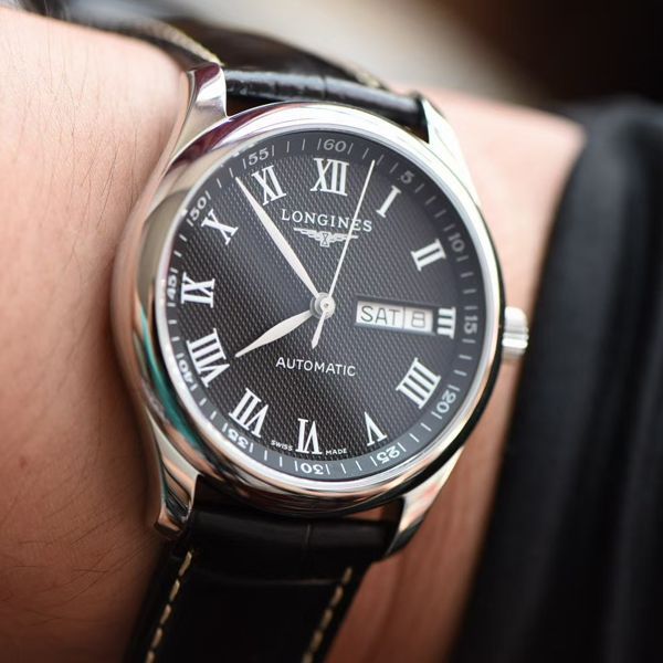 YL厂超A高仿手表浪琴名匠星期日历系列L2.755.4.51.7腕表