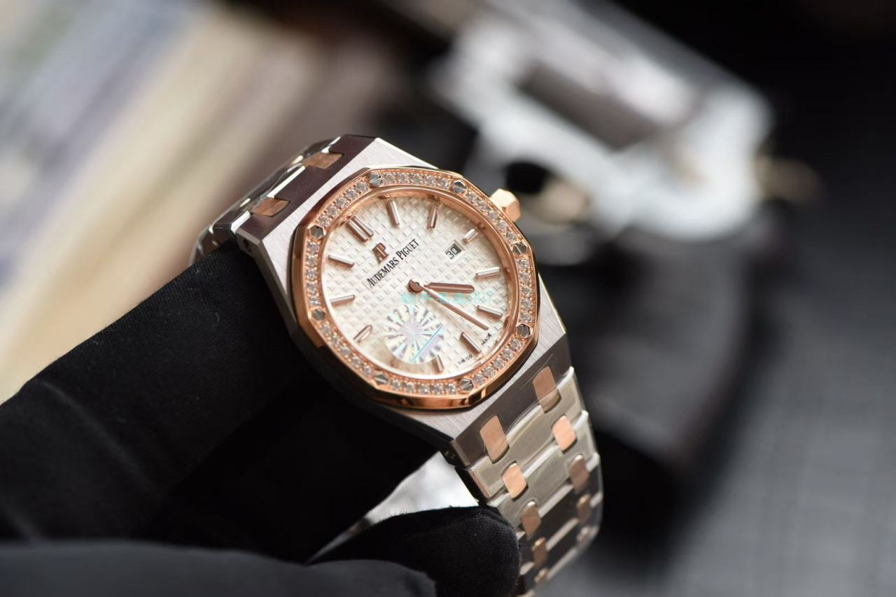 【JF一比一超A高仿手表】爱彼皇家橡树系列67651SR.ZZ.1261SR.01女士石英腕表 / AP118