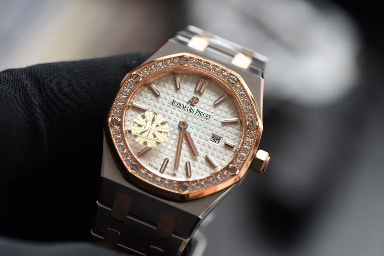 【JF一比一超A高仿手表】爱彼皇家橡树系列67651SR.ZZ.1261SR.01女士石英腕表 / AP118