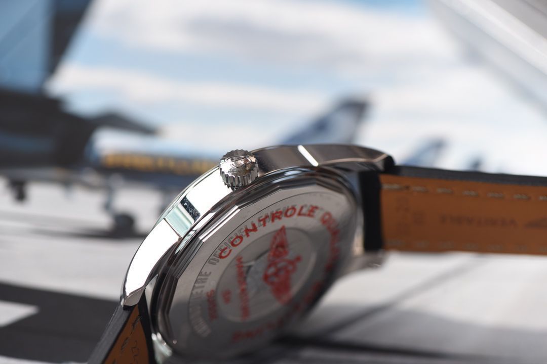 v7厂百年灵越洋精仿手表怎么样【视频评测】 / BL190