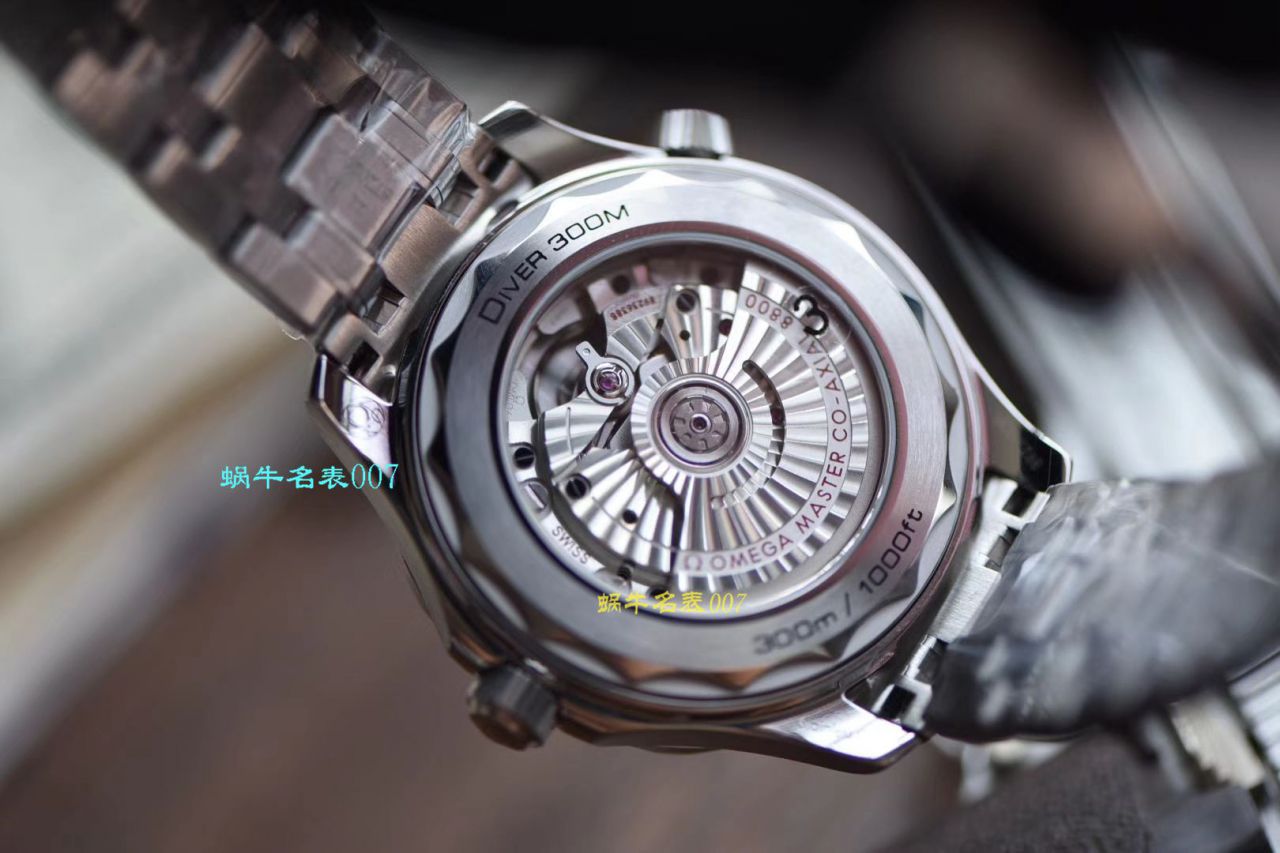 【评测视频】vs厂欧米茄海马300米顶级复刻高仿210.30.42.20.04.001手表 / R718
