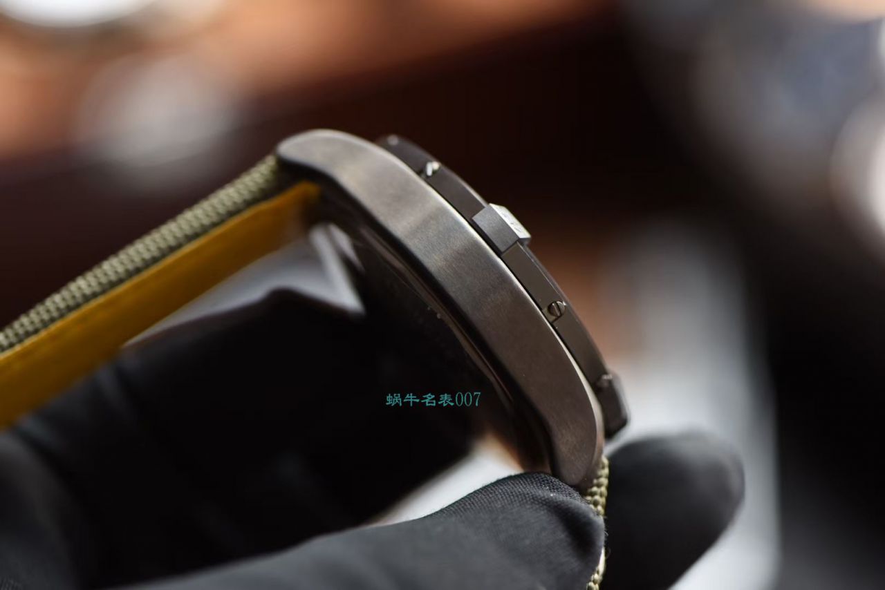 OX厂1比1高精仿百年灵手表复仇者系列V13317101L1X1腕表 / BL192