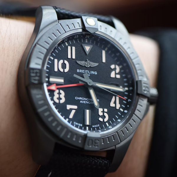 【视频评测】OXF高仿手表百年灵复仇者GMT双时区V32395101B1X1腕表