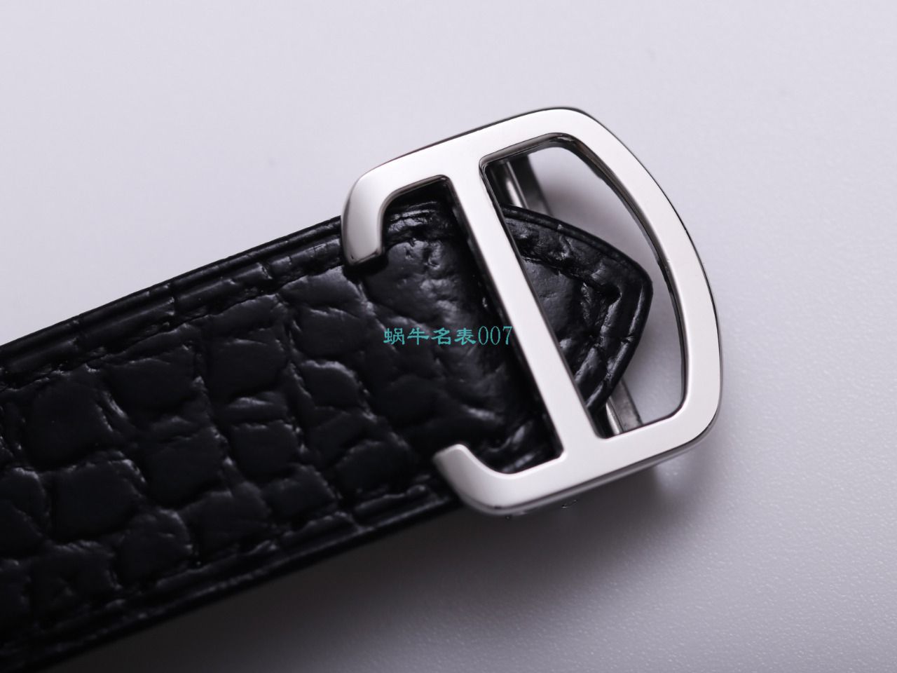 V9厂卡地亚坦克系列顶级高精仿手表W5200028（超大号）腕表 / K315