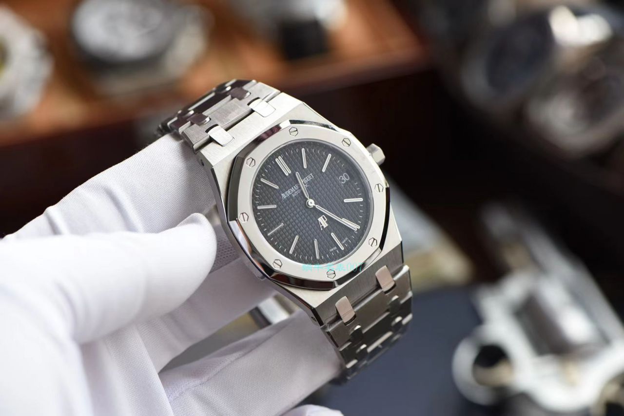 【视频评测】XF厂爱彼皇家橡树超A复刻高仿手表15202IP.OO.1240IP.01腕表 / AP218