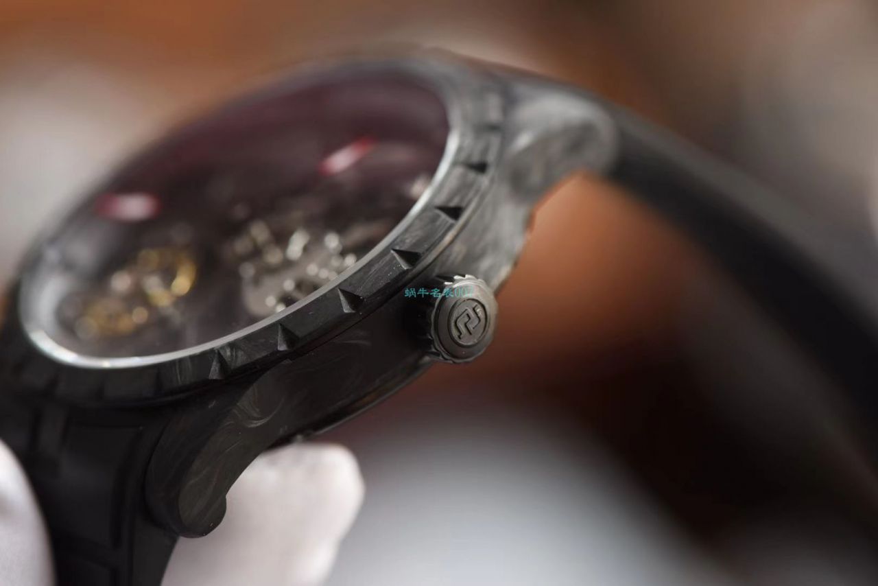 BBR厂罗杰杜彼Roger Dubuis王者系列碳纤维陀飞轮顶级复刻高仿手表DBEX0577腕表 / LJ092