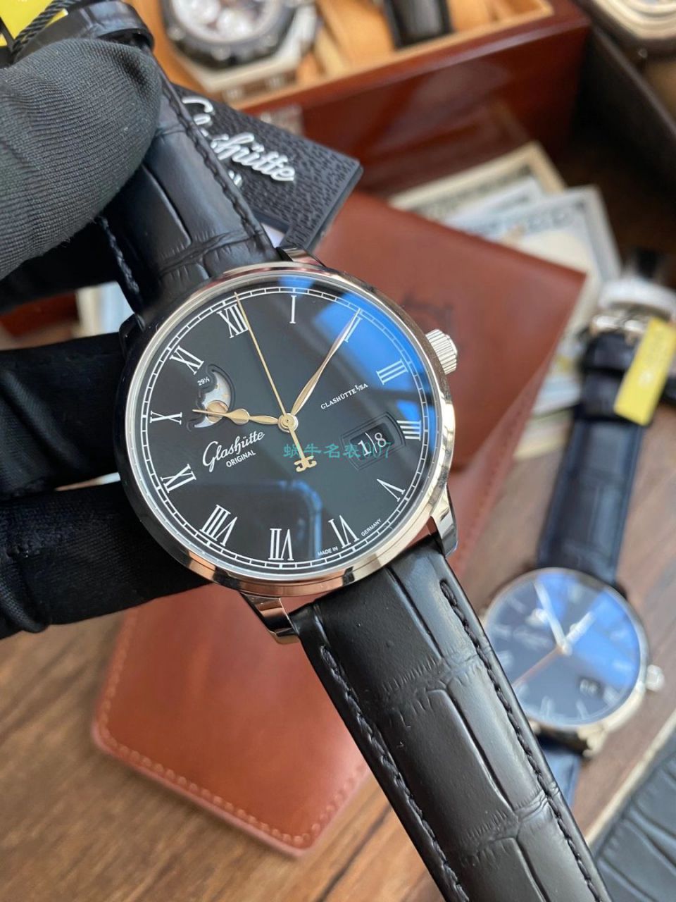 【视频最大的高仿手表网站】V9厂格拉苏蒂原创议员月相100-04-05-12-30腕表 / GLA069