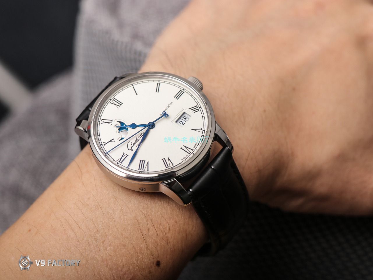【视频最大的高仿手表网站】V9厂格拉苏蒂原创议员月相100-04-05-12-30腕表 / GLA069