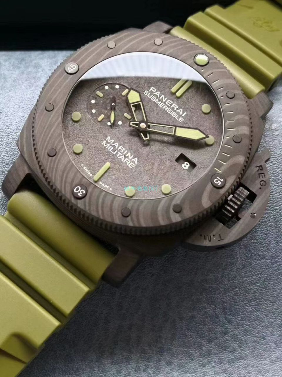 【VS厂新品军绿面英雄情结复刻手表】沛纳海高仿SUBMERSIBLE 潜行系列PAM00961腕表 / VSPAM961