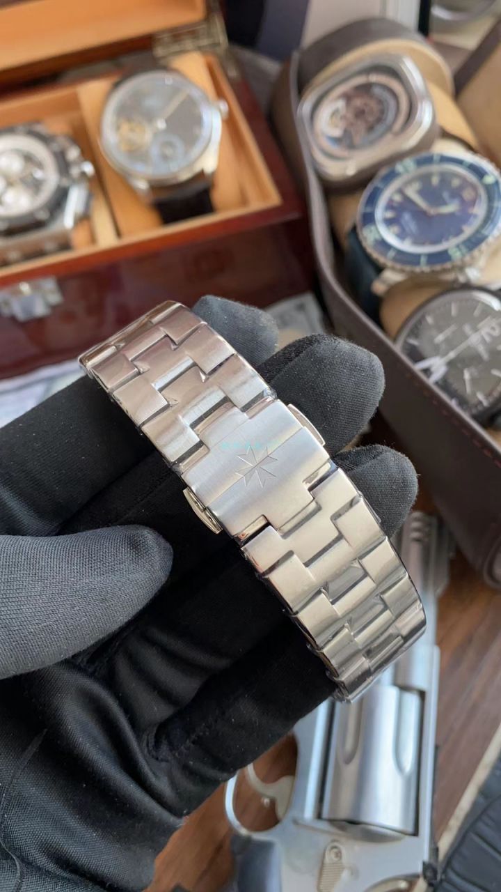 EUR厂江诗丹顿纵横四海陀飞轮高仿手表6000V/110A-B544腕表 / JS236