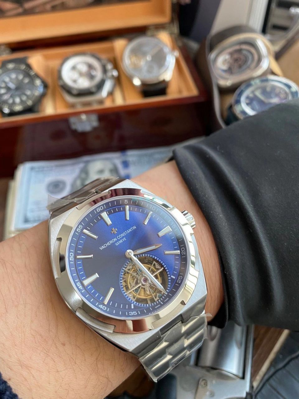 EUR厂江诗丹顿纵横四海陀飞轮高仿手表6000V/110A-B544腕表 / JS236