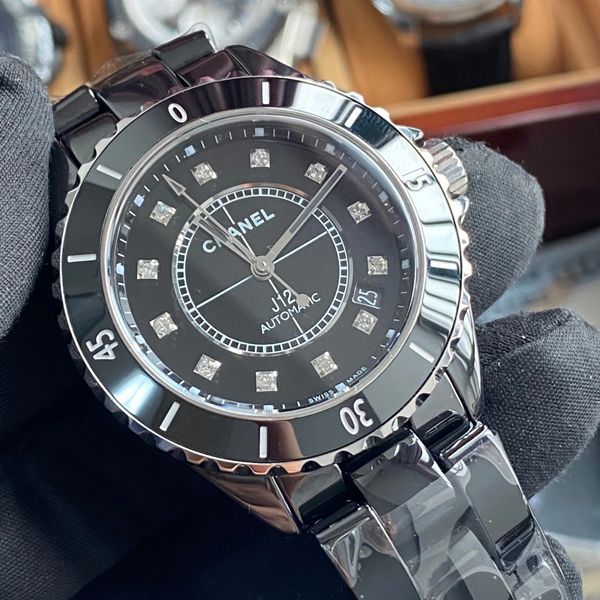 KOR厂香奈儿J12系列1比1顶级高仿手表女装机械H5702腕表