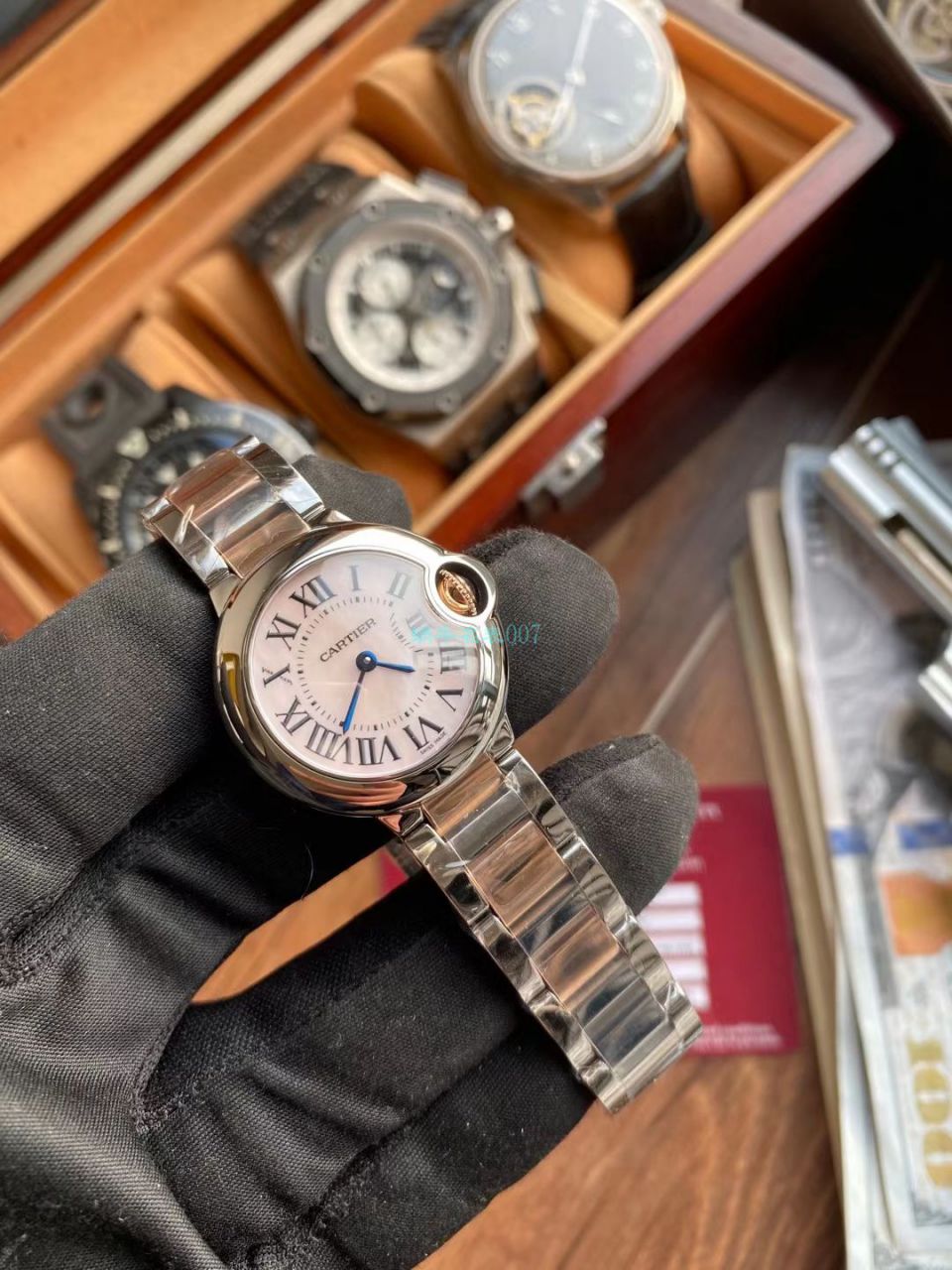 V6厂卡地亚蓝气球28毫米女装复刻高仿W6920034腕表 / K331