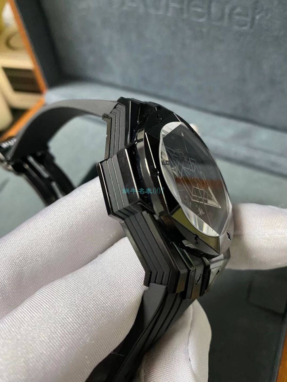 HB厂超A高仿手表宇舶 Sang Bleu II 刺青二代418.OX.2001.RX.1604.MXM20腕表 / YB117