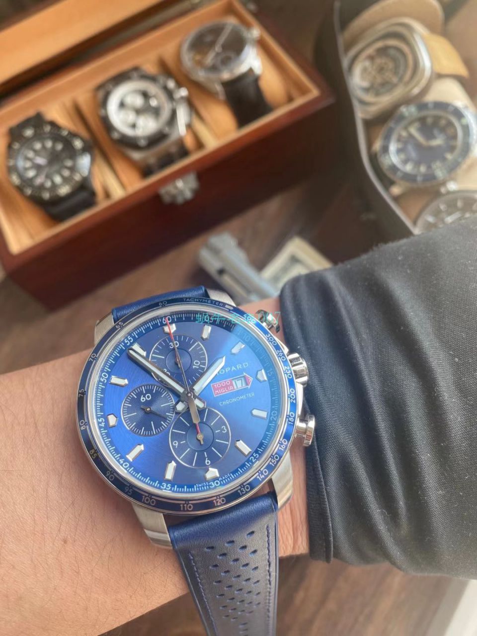 V7厂萧邦MILLE MIGLIA GTS AZZURRO 顶级复刻高仿168571-3007蓝面古董赛车主题腕表 / XB080