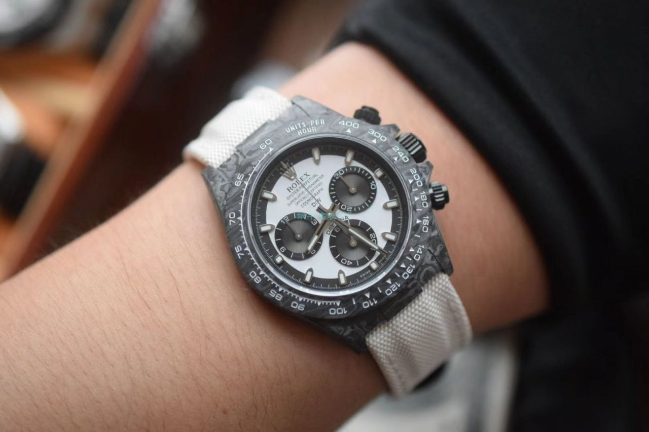 独家视频评测N厂超级碳纤维4130迪通拿一比一复刻diw团队定制版迪通拿腕表 / R727