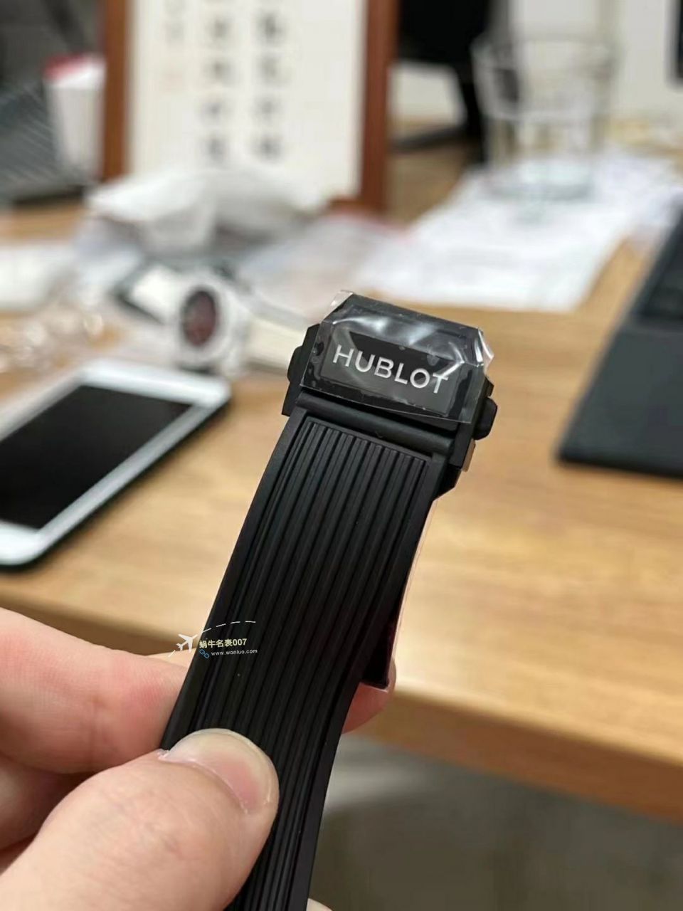 视频评测ZF顶级复刻高仿彩面陶瓷宇舶系列441.HX.1170.RX，441.CY.471Y.RX腕表 / YB121