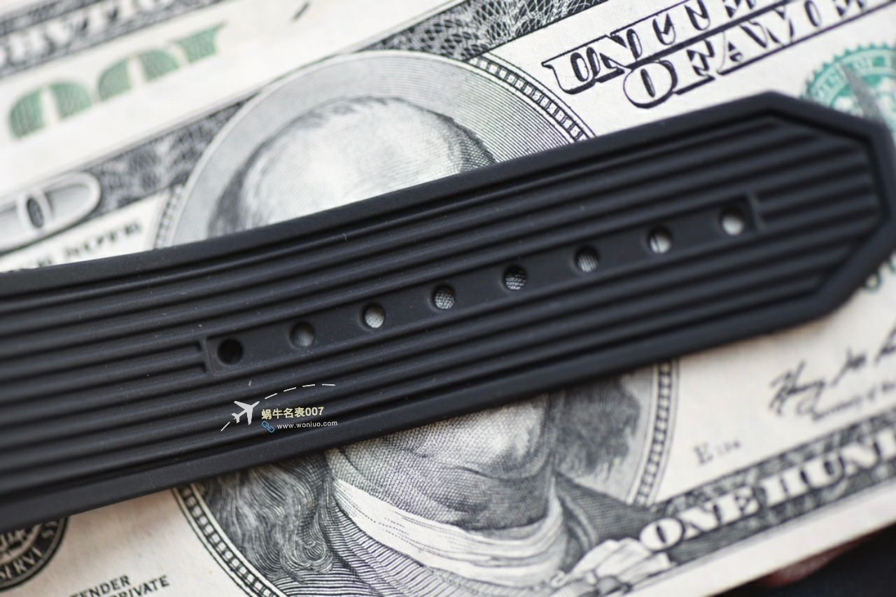 视频评测ZF顶级复刻高仿彩面陶瓷宇舶系列441.HX.1170.RX，441.CY.471Y.RX腕表 / YB121